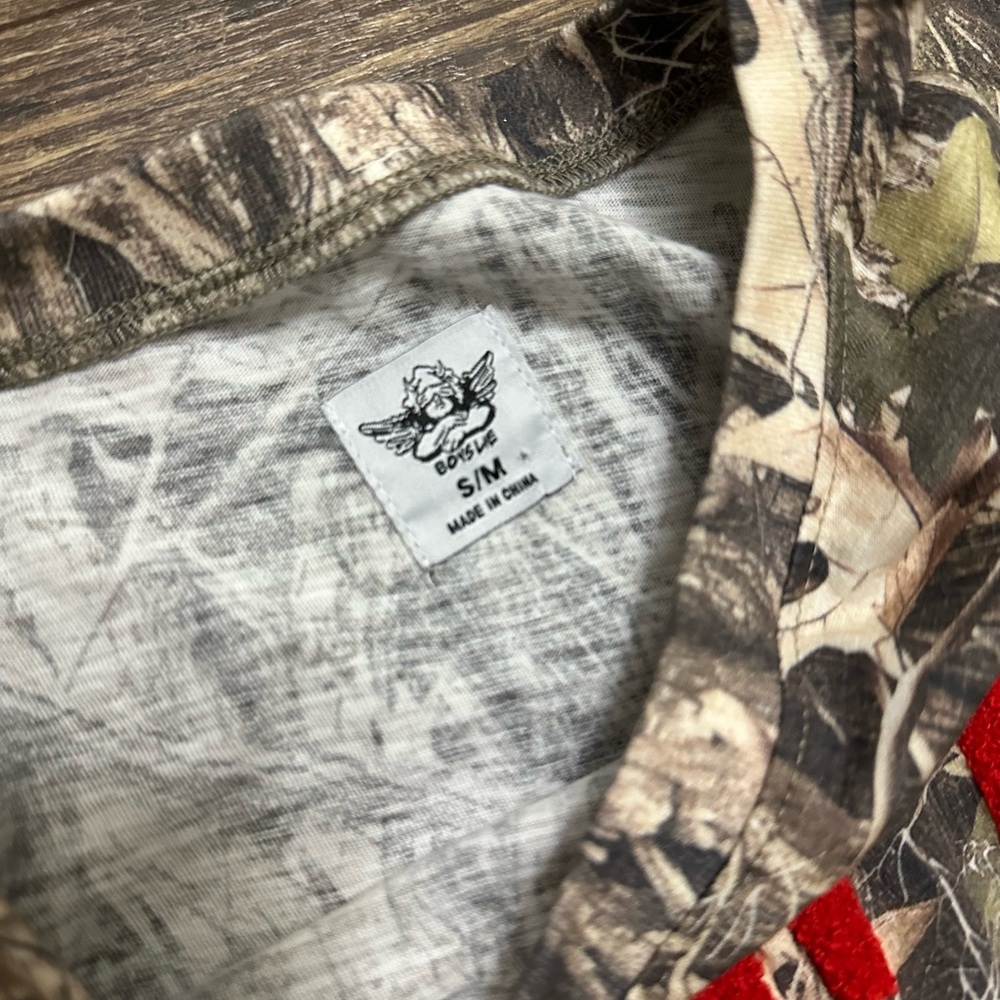 Boys Lie Camo Manhunt Tee ❣️ - Picture 3 of 4